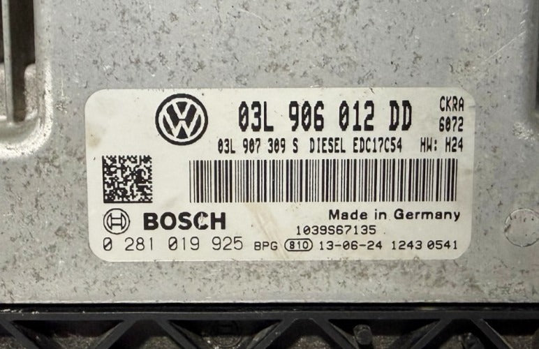 Bosch EDC17C54 ECU 0281019925 03L906012DD 03L907309S label