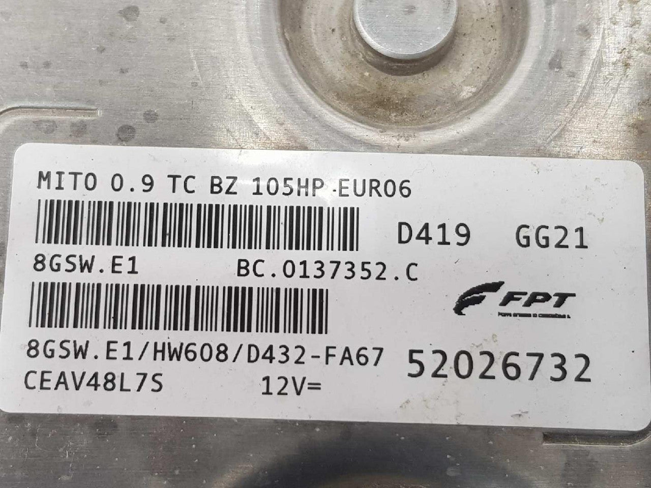 8GSWE1, 8GSW.E1, 52026732, BC0137352C, BC.0137352.C, HW608