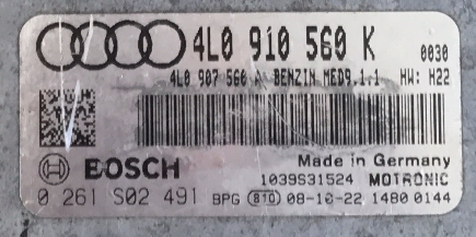 Bosch Engine ECU, Audi Q7 4.2, 0261S02491, 0 261 S02 491, 4L0910560K , 4L0 910 560 K , 1039S31524, MED9.1.1