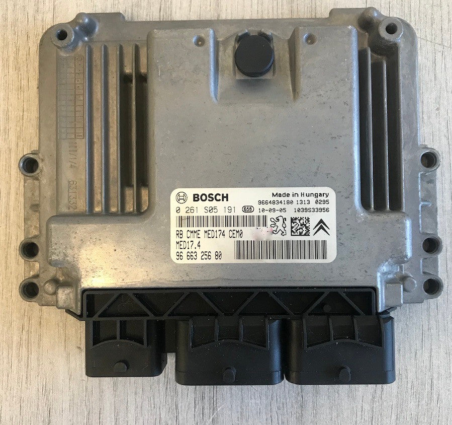 Bosch Engine ECU, Citroen DS3, 0261S05191, 0 261 S05 191, 9666325680, 96 663 256 80, 1039S33956, MED17.4