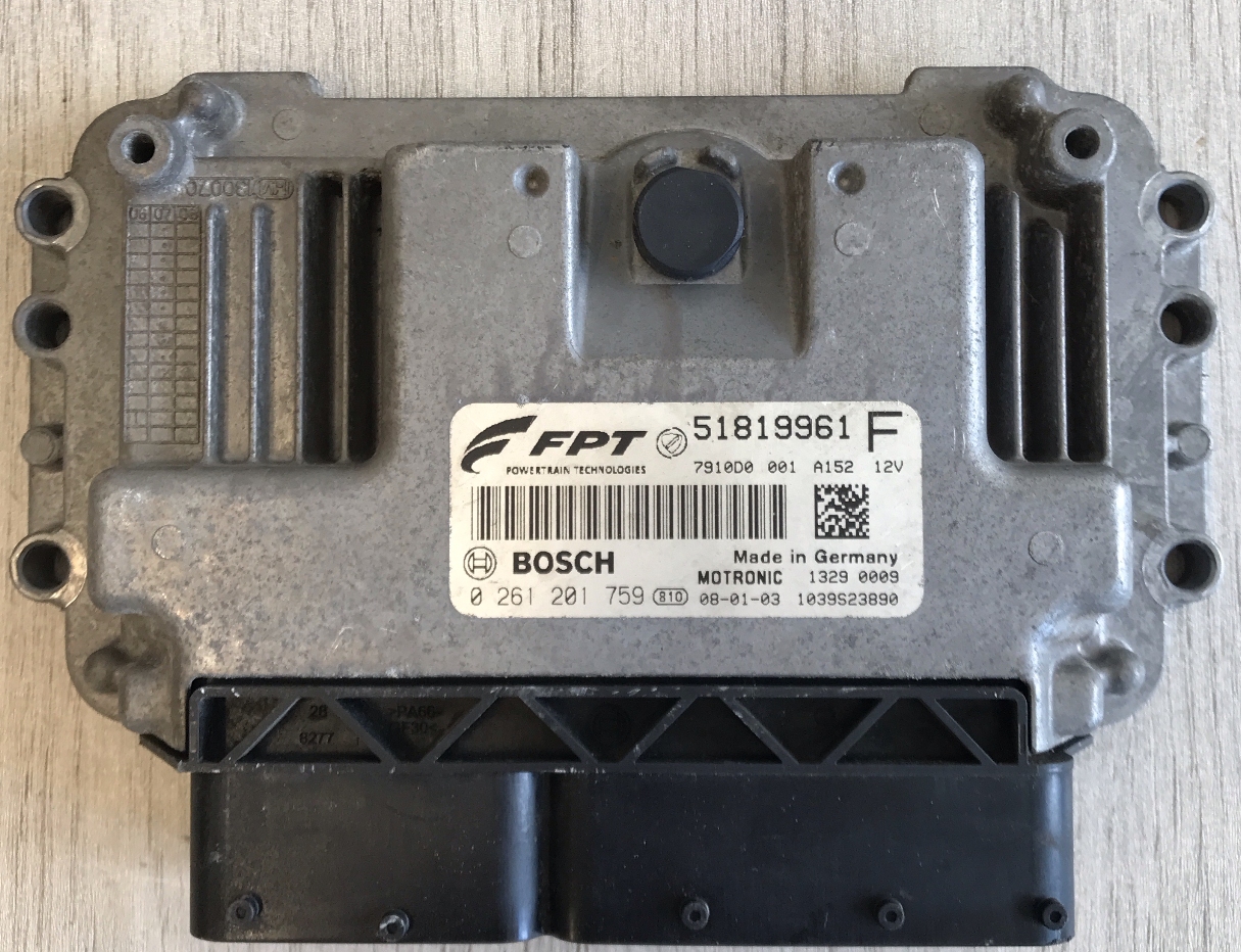 Bosch Engine ECU, Fiat 500, 500C 1.4, 0261201759, 0 261 201 759, 51819961F, 51819961 F