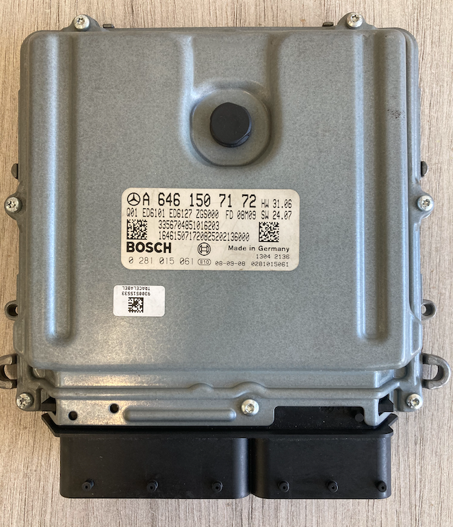 Bosch Engine ECU, Mercedes-Benz Viano CDI 2.0, Vito 111 CDI, 0281015061, 0 281 015 061, A6461507172, A 646 150 71 72, CR4.20