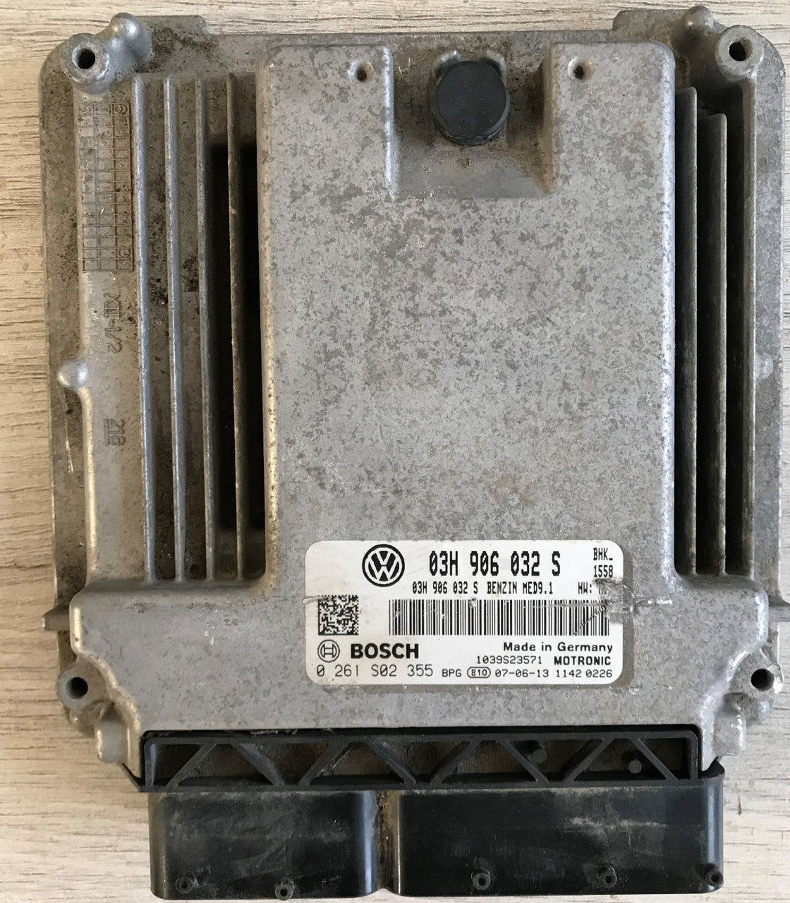 Bosch Engine ECU, VW Touareg 3.6 FSI, 0261S02355, 0 261 S02 355, 03H906032S, 03H 906 032 S, MED9.1