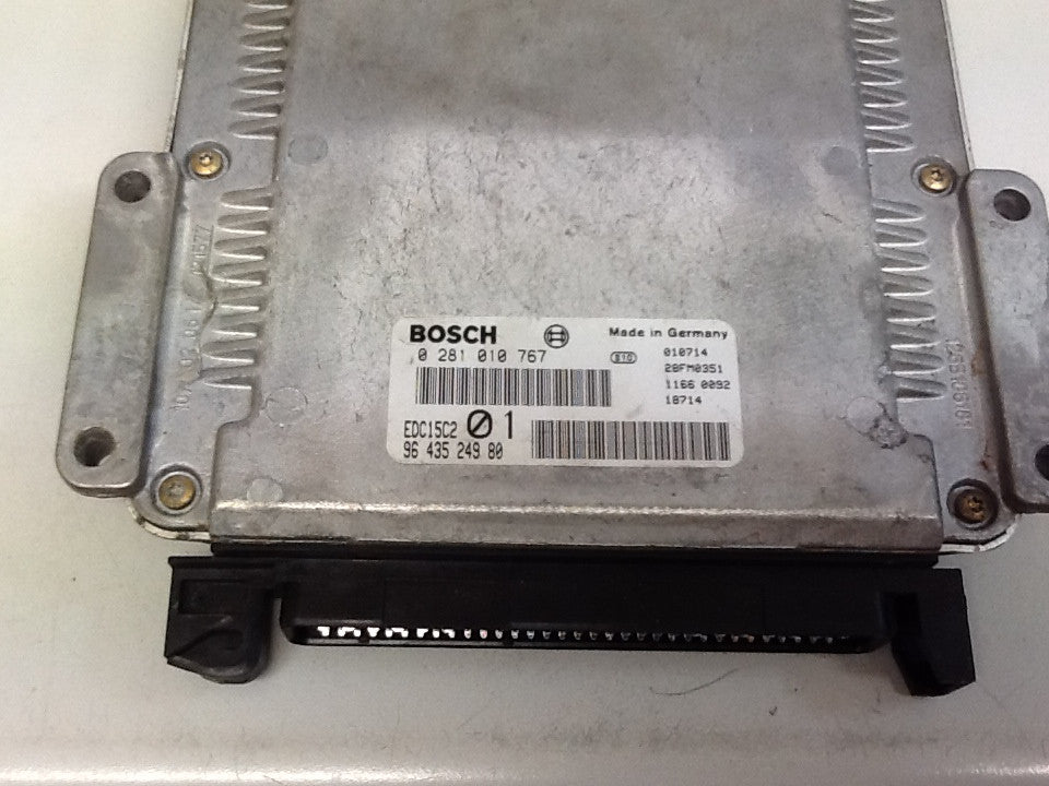 Peugeot 206 2.0HDi 0 281 010 767 0281010767 96 435 249 80 9643524980 EDC15C2 01