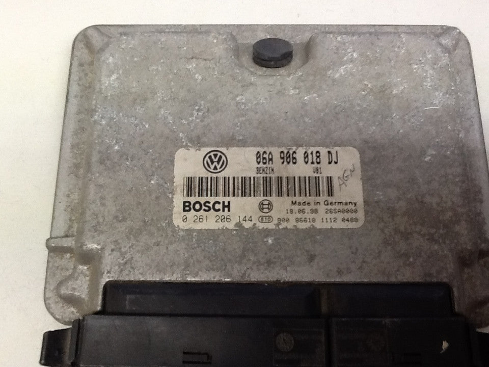 BOSCH
0261206144 - 0 261 206 144
06A906018DJ - 06A 906 018 DJ
