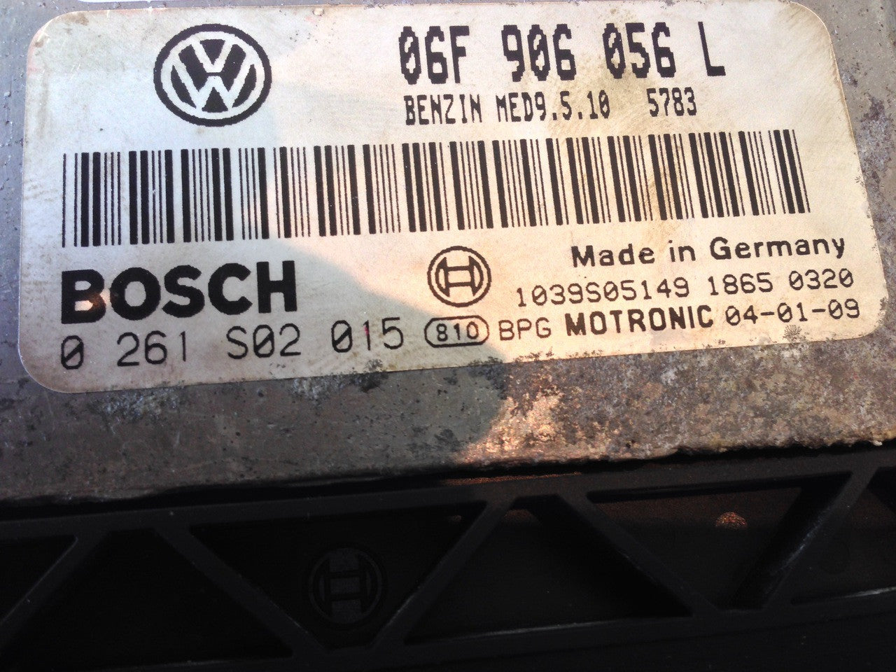 VW Golf 2.0 FSI, 0261S02015, 0 261 S02 015, 06F906056L, 06F 906 056 L, MED9.5.10