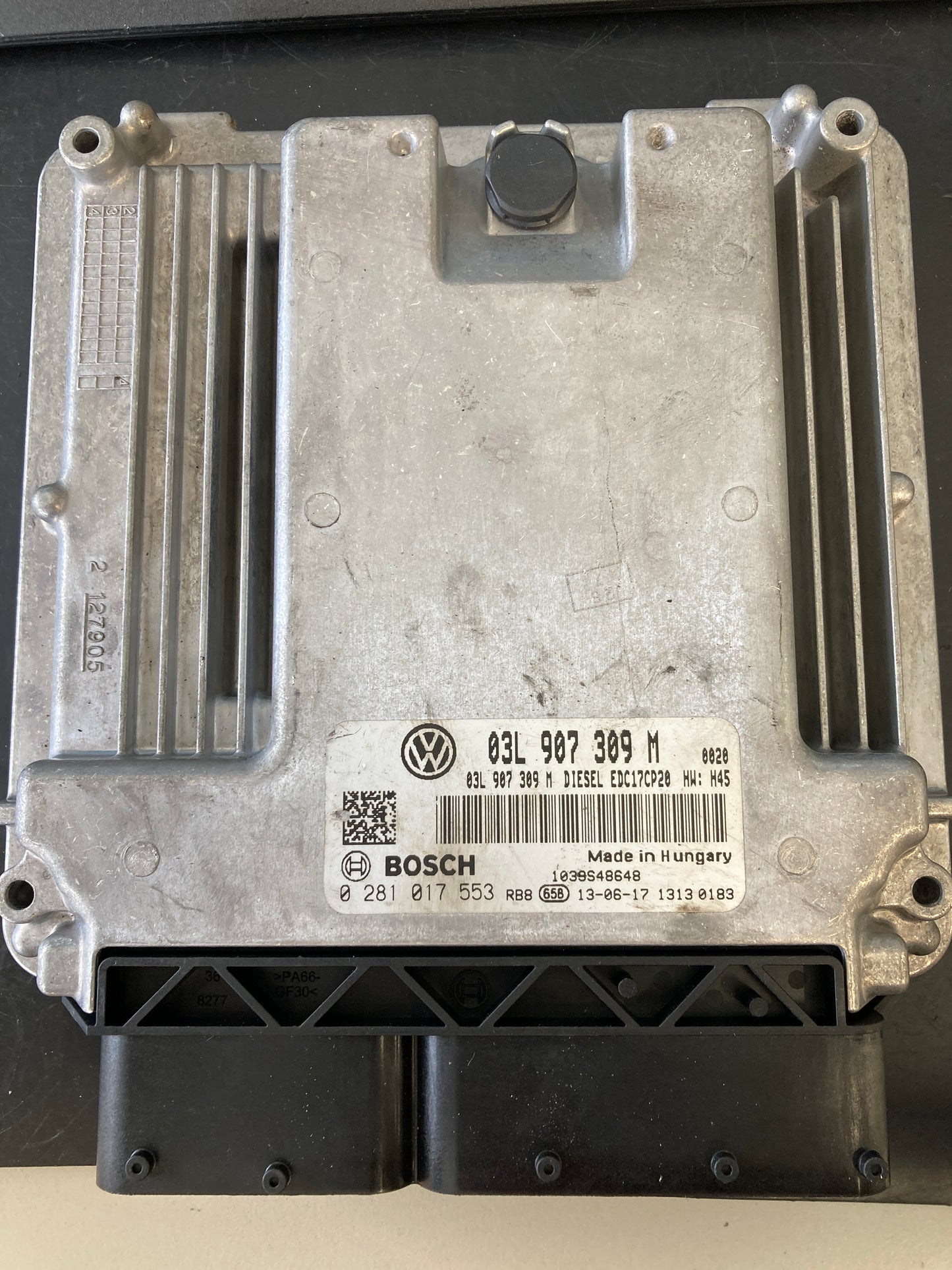 Plug & Play Bosch Engine ECU, VW Transporter 2.0TDi, 0281017553, 0 281 017 553, 03L907309M, 03L 907 309 M, EDC17CP20