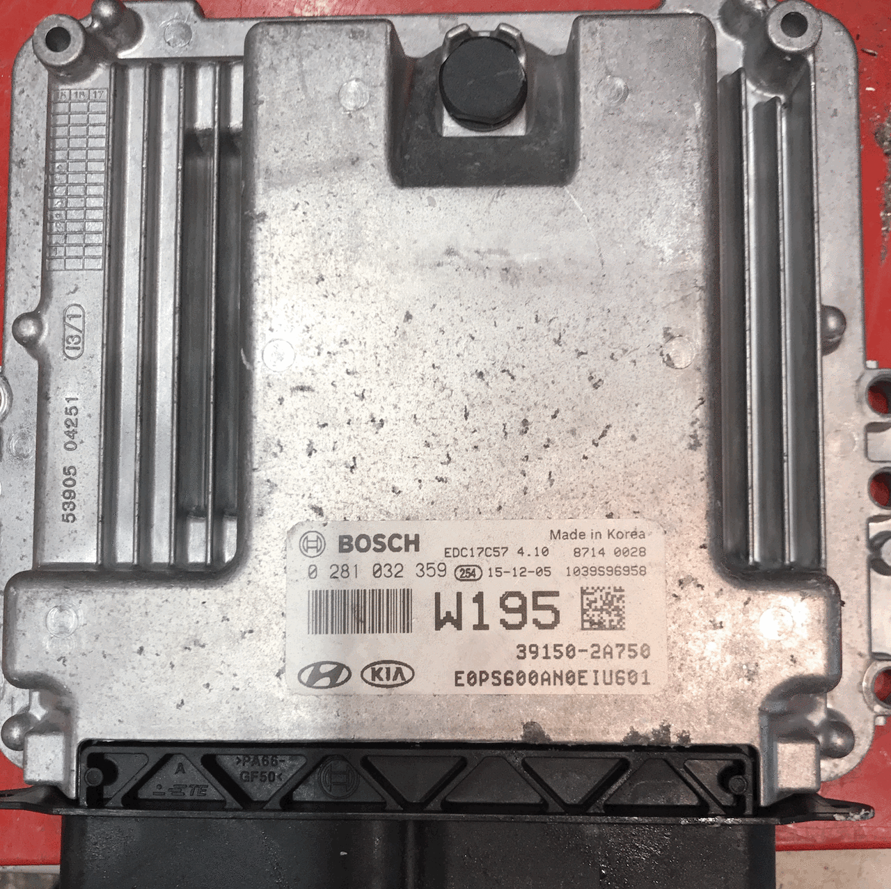 KIA/HYUNDAI, 0281032359, 0 281 032 359, 39150-2A750, W195