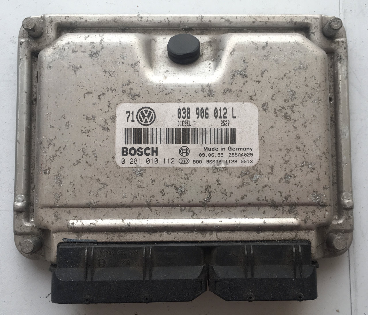 VW Golf 1.9 TDI 0281010112 0 281 010 112 038906012L 038 906 012 L EDC15VM+