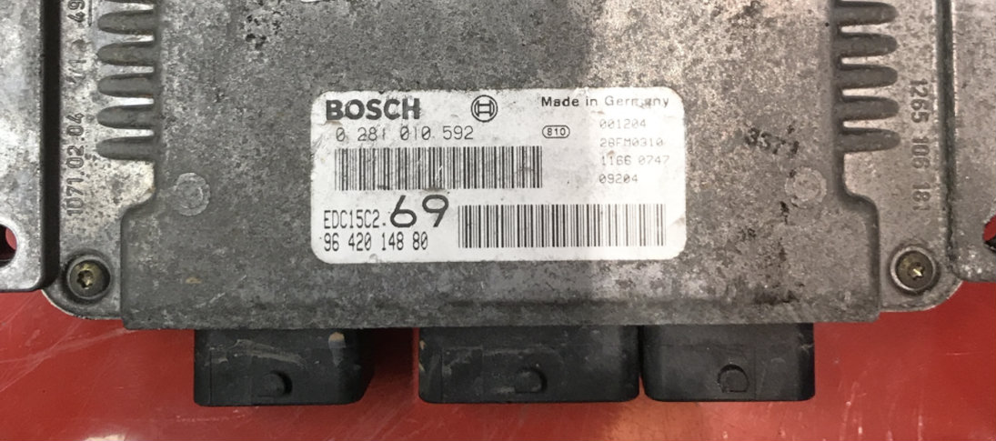 Peugeot 306 2.0 HDI 0281010592 0 281 010 592 9642014880 96 420 148 80 EDC15C2 69