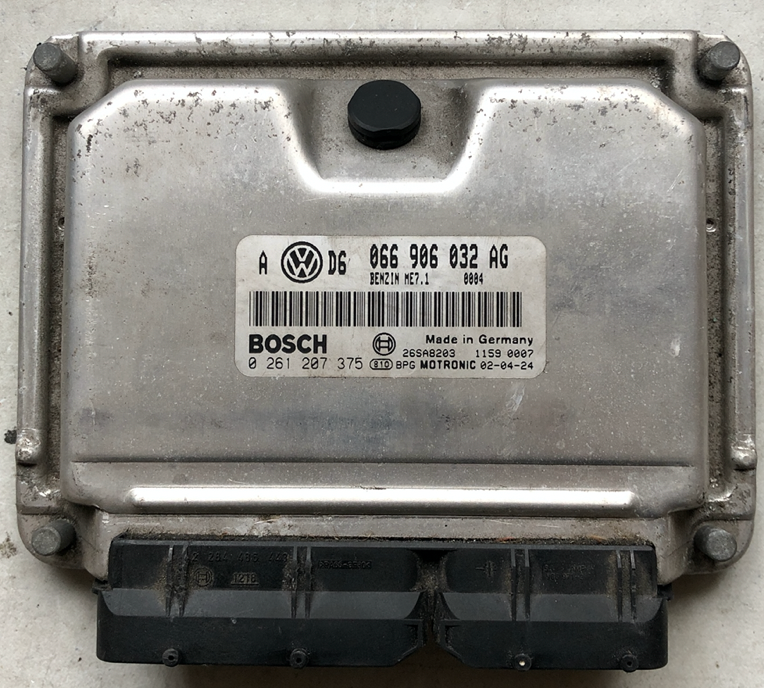VW Golf 2.3, Bezin ME7.1, 0261207375, 0 261 207 375, 066906032AG, 066 906 032 AG