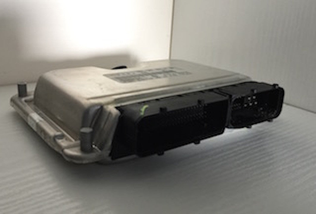 VW Touran 2.0i, 0261208596, 0 261 208 596, 06A906032RD, 06A 906 032 RD, ME7.5.10