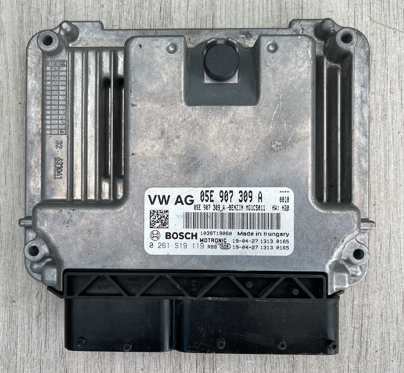 Bosch Engine ECU, 0261S19119, 0 261 S19 119, 05E907309A, 05E 907 309 A, 1039T19060