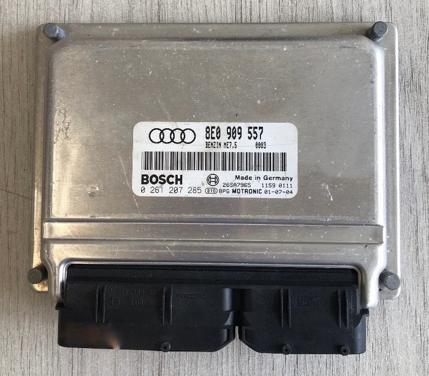 Bosch Engine ECU, Audi A4 2.0, 0261207285, 0 261 207 285, 8E0909557, 8E0 909 557, ME7.5