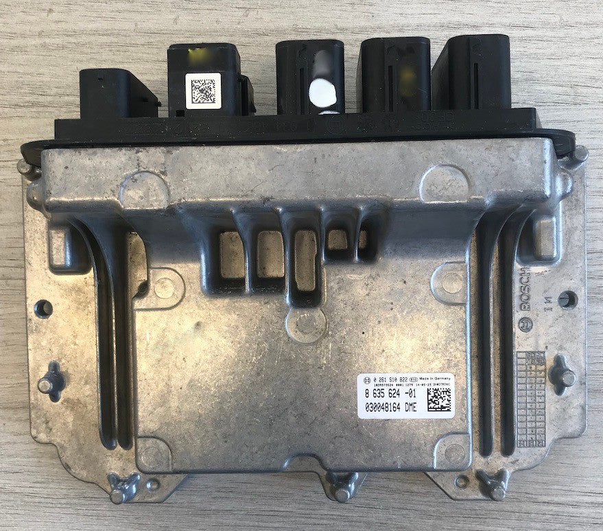 Bosch Engine ECU, BMW, 0261S10822, 0 261 S10 822, 8635624, 8 635 624, DME