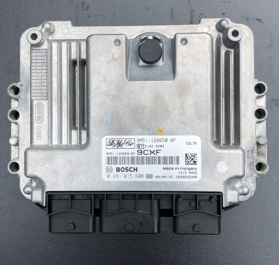 Bosch Engine ECU, Ford, 0281015608, 0 281 015 608, 9M51-12A650-BF, 9CXF