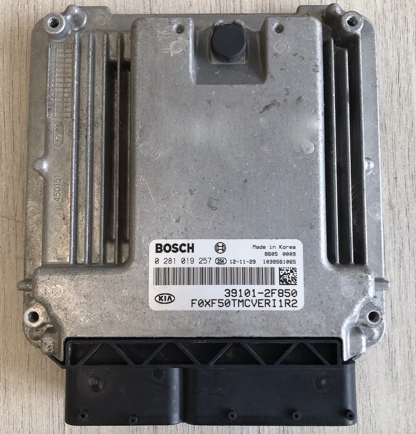 Bosch Engine ECU, Kia / Hyundai, 0281019257, 0 281 019 257, 39101-2F850, 1039S61065