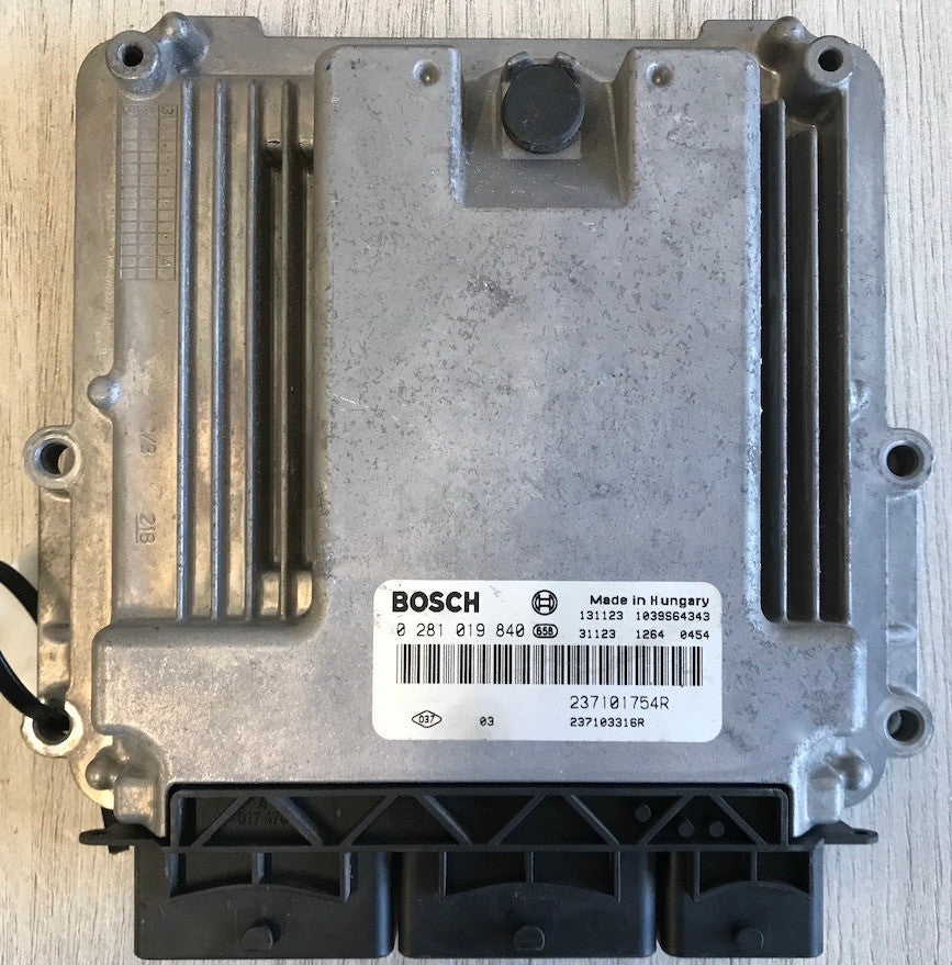 0281019840, 0 281 019 840, 237101754R, 237103316R 