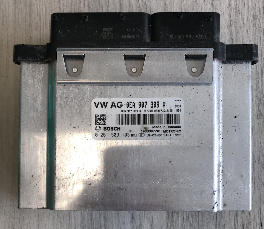 Bosch Engine ECU, VW GOLF, 0261S09103, 0 261 S09 103, 0EA907309A, 0EA 907 309 A, MED17.5.21