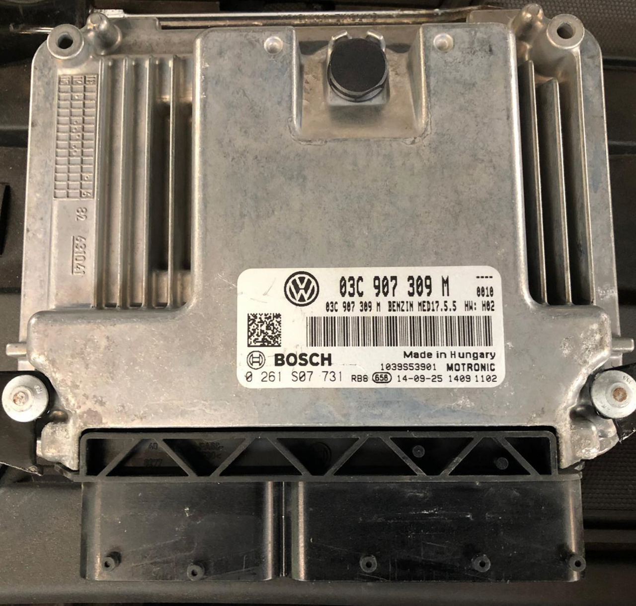 Bosch Engine ECU, VW Tiguan 1.4TSi , 0261S07731, 0 261 S07 731, 03C907309M, 03C 907 309 M, MED17.5.5 