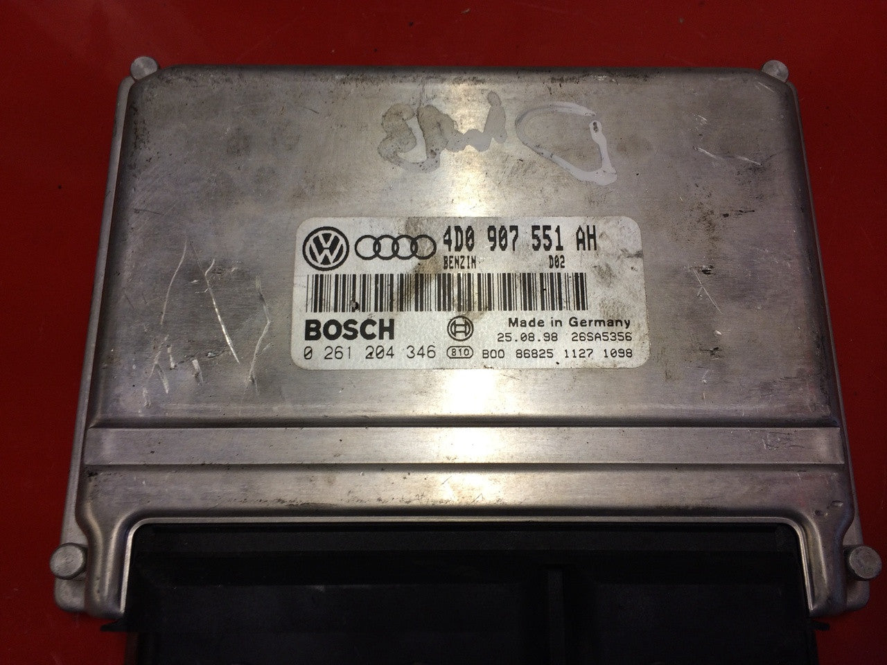 0261204346, 0 261 204 346, 4D0907551AH, 4D0 907 551 AH