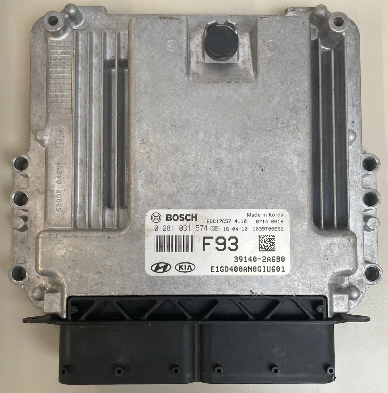 KIA, 0281031574, 0 281 031 574, 391402A680, 39140-2A680, F93, EDC17C57