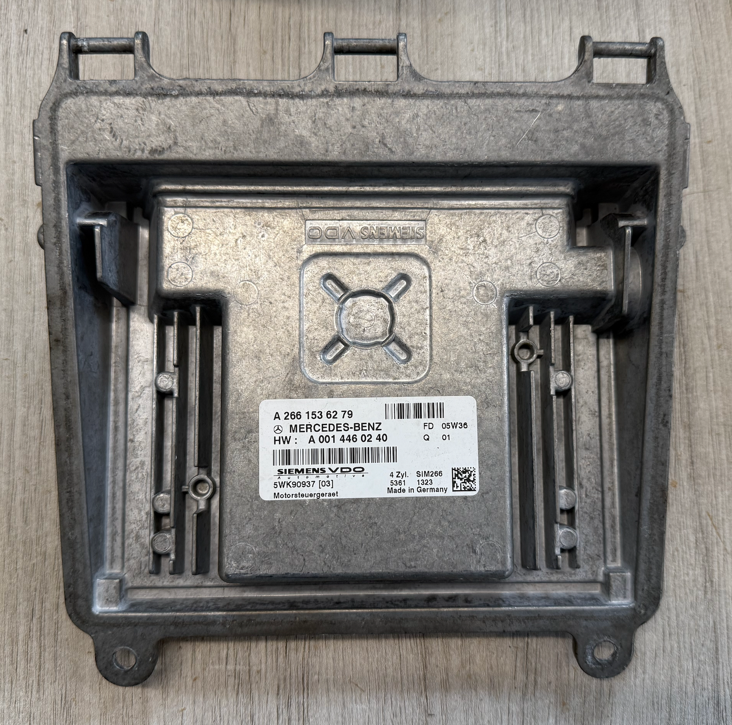Plug & Play Siemens VDO Engine ECU, Mercedes-Benz, SIM266, A2661536279, A 266 153 62 79, HW:A0014460240, HW: A 001 446 02 40, 5WK90937 03, 5WK9093703