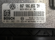 VW Golf, Jetta 2.0 FSI, 0261S02155, 0 261 S02 155, 06F906056DN, 06F 906 056 DN, MED9.5.10