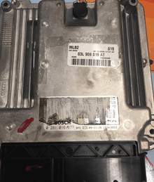 Audi A4, A5 2.0 TDI, 0281016677, 0 281 016 677, 03L906019AT, 03L 906 019 AT, EDC17CP20, 1039S39370