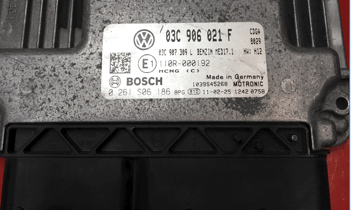 VW Touran 1.4 TSI, 0261S06186, 0 261 S06 186, 03C906021F, 03C 906 021 F MED17.1