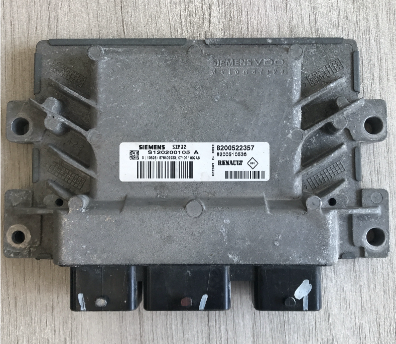 Siemens Engine ECU, Renault Clio, SIM32, S120200105A, S120200105 A, 8200522357, 8200510536
