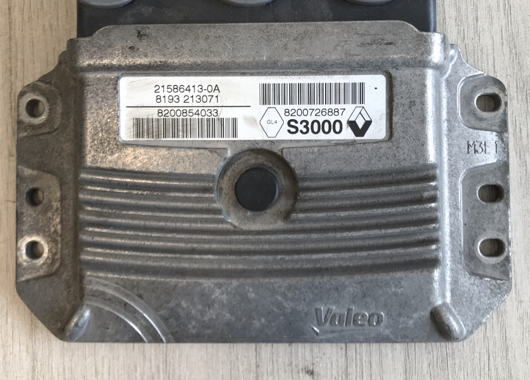 Valeo Engine ECU, Renault, 21586413-0A, 8200854033, 8200726887, S3000
