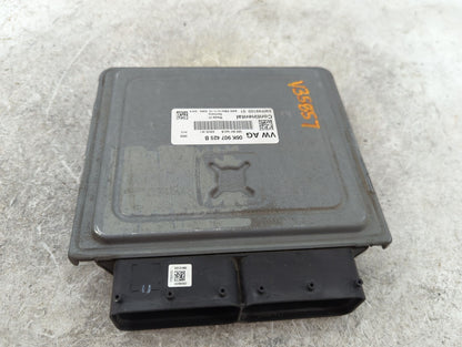 Continental Simos 18.1 06K907425B 5WP49100 01 ECU front